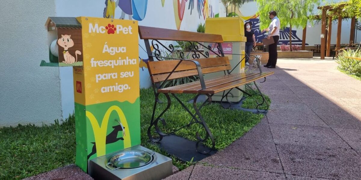 Espaço para o animal se hidratar (Reprodução: McDonald's/Divulgação)