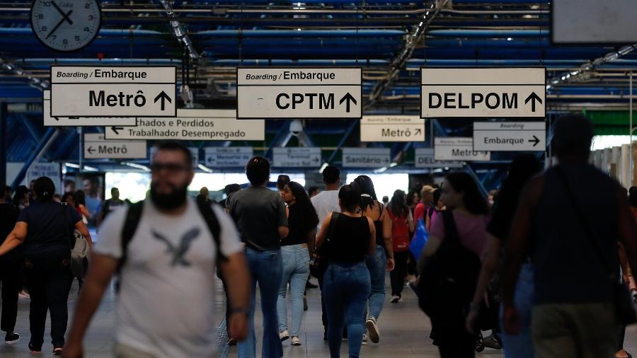 Passageiros de Metrô/CPTM podem conseguir um atestado em casos de atrasos (Foto Reprodução/Internet)