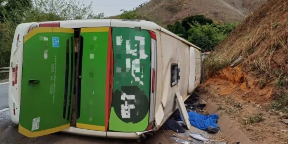 Acidente de ônibus deixa 3 vítimas - (Foto: Reprodução / Internet)