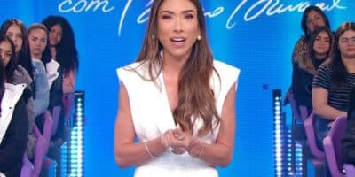 Patrícia Abravanel chora no Programa Silvio Santos após morte do pai (Foto: Reprodução/ Internet)