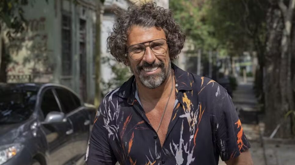 Nova novela conta com o inescrupuloso Tio Osmar (Foto: Reprodução/ Divulgação TV Globo/ Fábio Rocha)