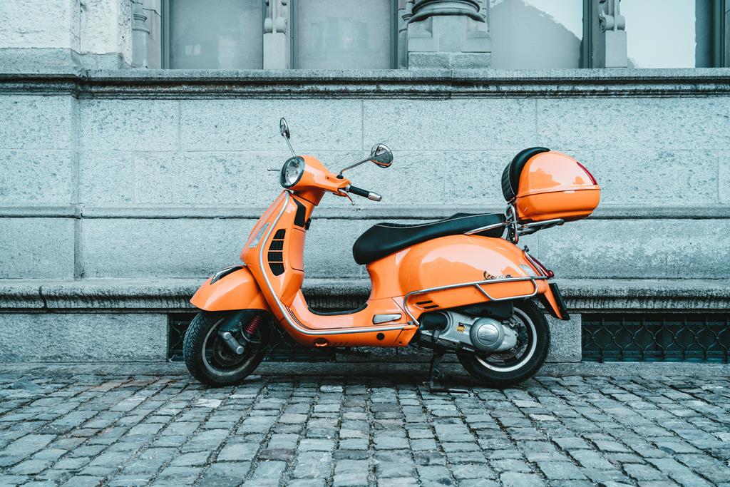 Motos de até 50 cilindradas entra na lista de isenção (Foto Reprodução/OLX)