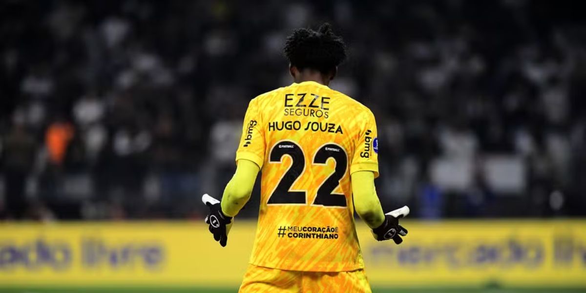 O jogador entrará em campo contra o Flamengo na Copa do Brasil Hugo Souza resolveu o problema no gol do Corinthians, após a saída de Carlos Miguel (Reprodução: Marcos Ribolli)