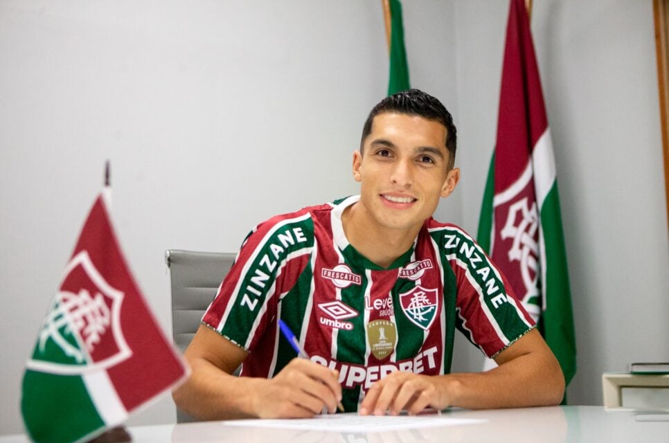 Kevin Serna é desfalque confirmado para Mano Menezes (Foto: Divulgação)