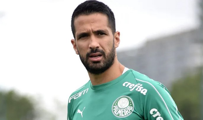 Luan abriu o jogo sobre sua passagem pelo Palmeiras (Foto: Reprodução / Bruno Ulivieri / AGIF)
