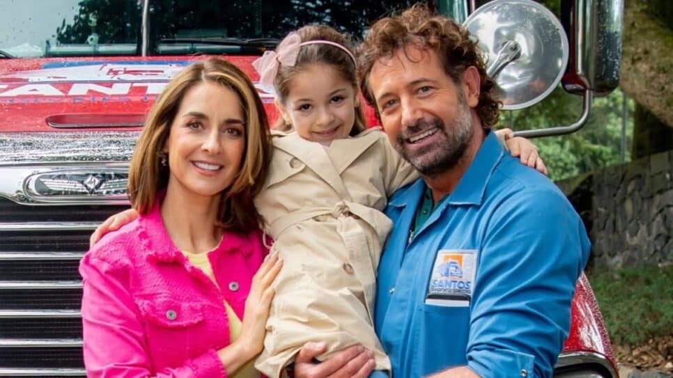 Meu Caminho é Te Amar é a nova novela mexicana nas tardes do canal (Foto: Reprodução/ Divulgação, SBT)