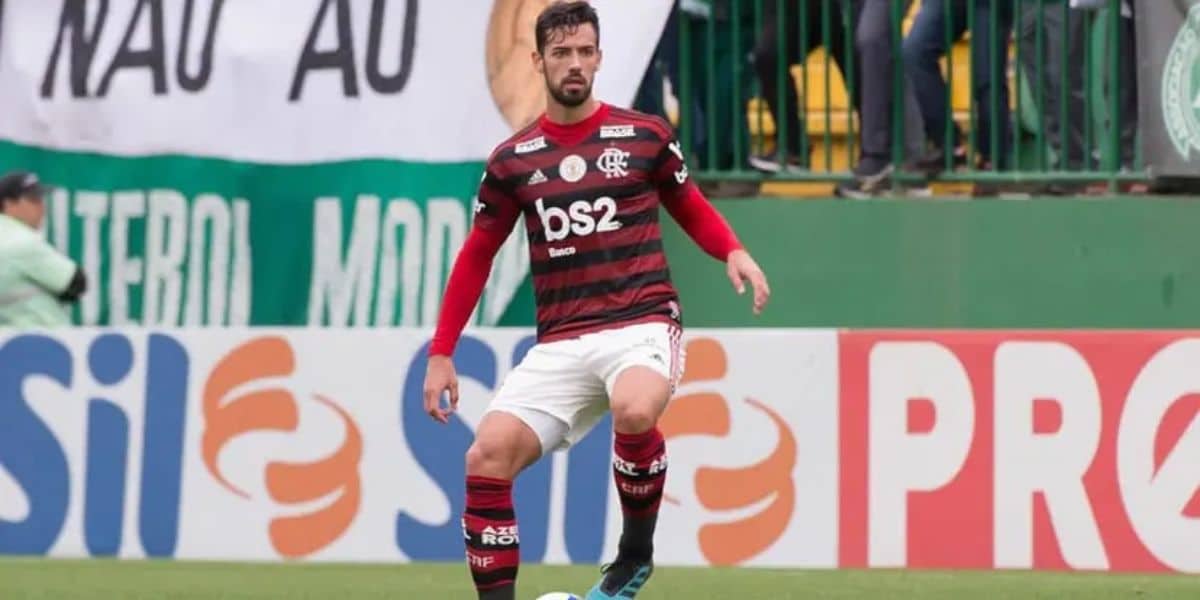 Pablo Marí defendeu o Flamengo em 2019 (Reprodução: Alexandre Vidal)