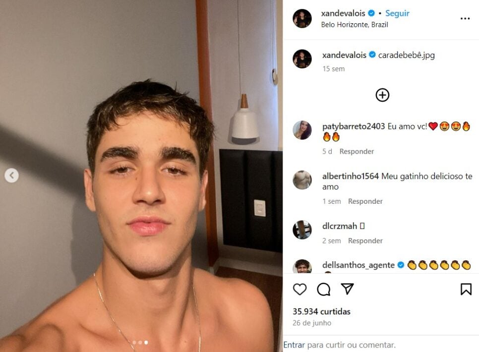 O ator vive chamando atenção nas redes sociais (Foto: Reprodução/Montagem TV Foco)