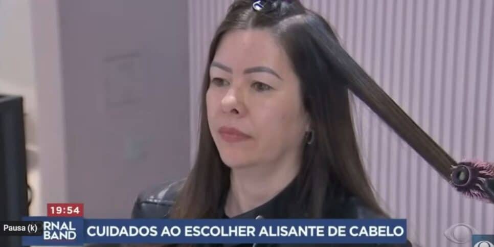 Jornal da Band expôs o caso de Lucineide que alisa o cabelo há 10 anos (Foto Reprodução/Youtube)