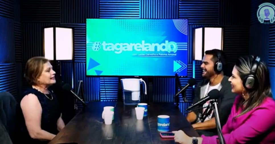 A ex-SBT surpreendeu ao dizer o que pensava sobre Ratinho no Tagarelando (Foto: Reprodução/Youtube)