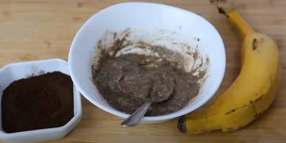 Receita caseira de colágeno com banana e café (Foto: Reprodução/ YouTube)