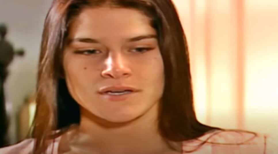 Serena (Priscila Fantin) em Alma Gêmea (Foto: Reprodução/ TV Globo)