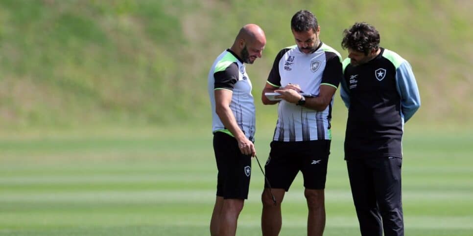 Franclim Carvalho e João Cardoso (Foto: Reprodução/ Vítor Silva/ Botafogo)
