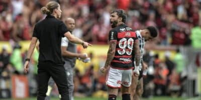 Gabigol e Filipe Luís (Foto: Thiago Ribeiro/AGIF)