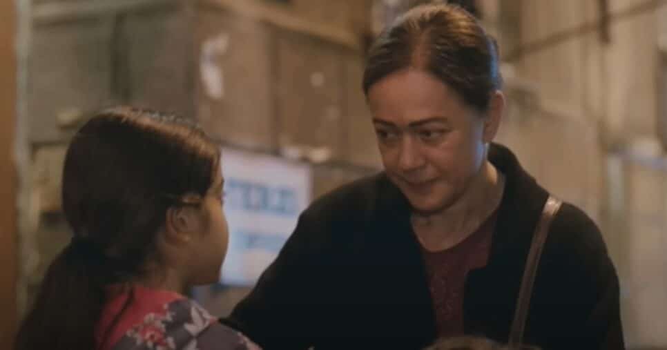 Hatice e Nisan: Enquanto a mãe busca por doador a Bahar, filha prepara projeto secreto com Doruk e Arif (Foto: Reprodução/ Record TV)