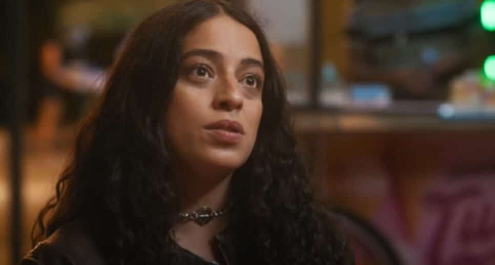 Cacá confia em Ana Lúcia e ela revela tudo sobre gravidez a Jão (Foto: Reprodução/ Globo)